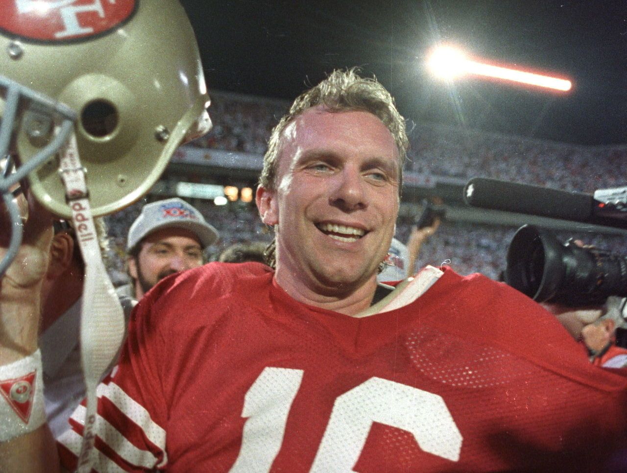 Five cool things about Joe Montana who makes a Super Bowl Comeback